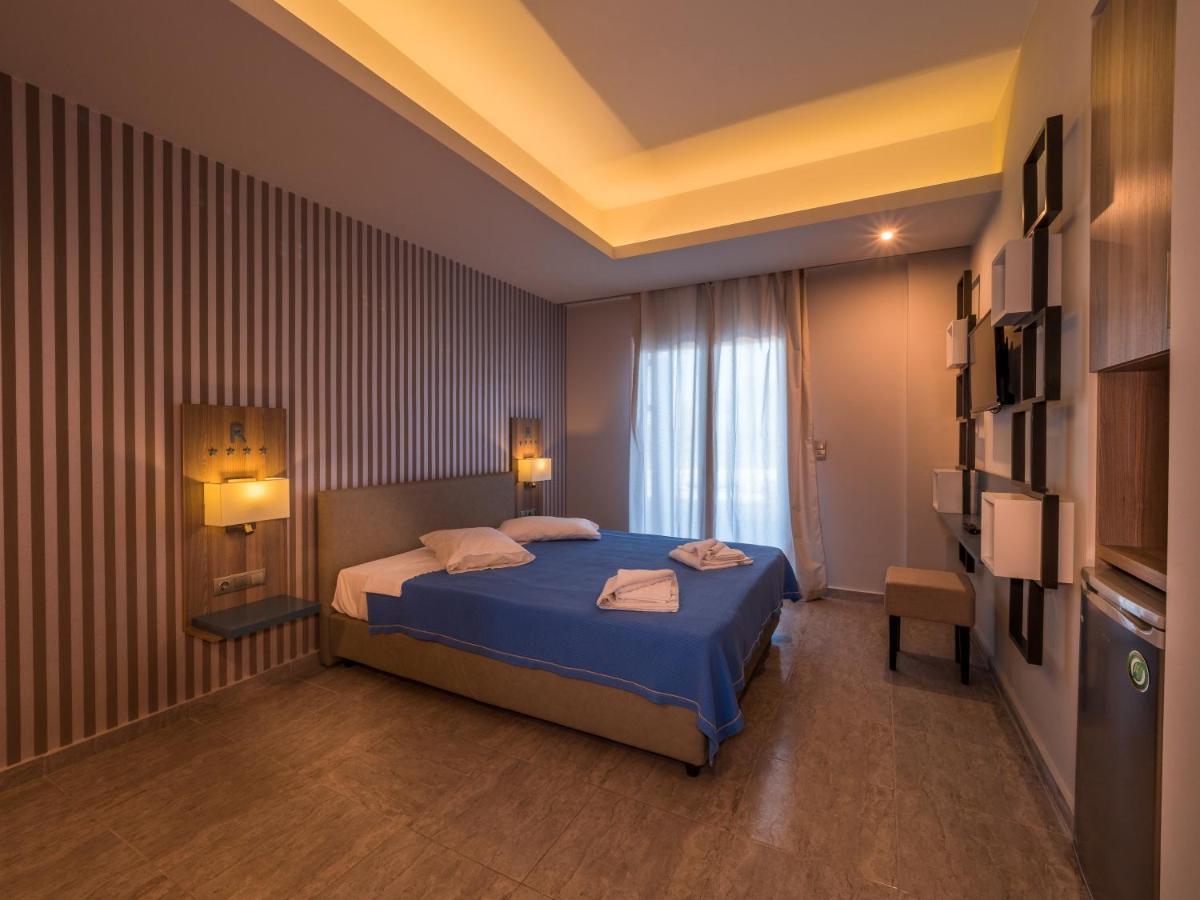 Paradise Hotel 4*